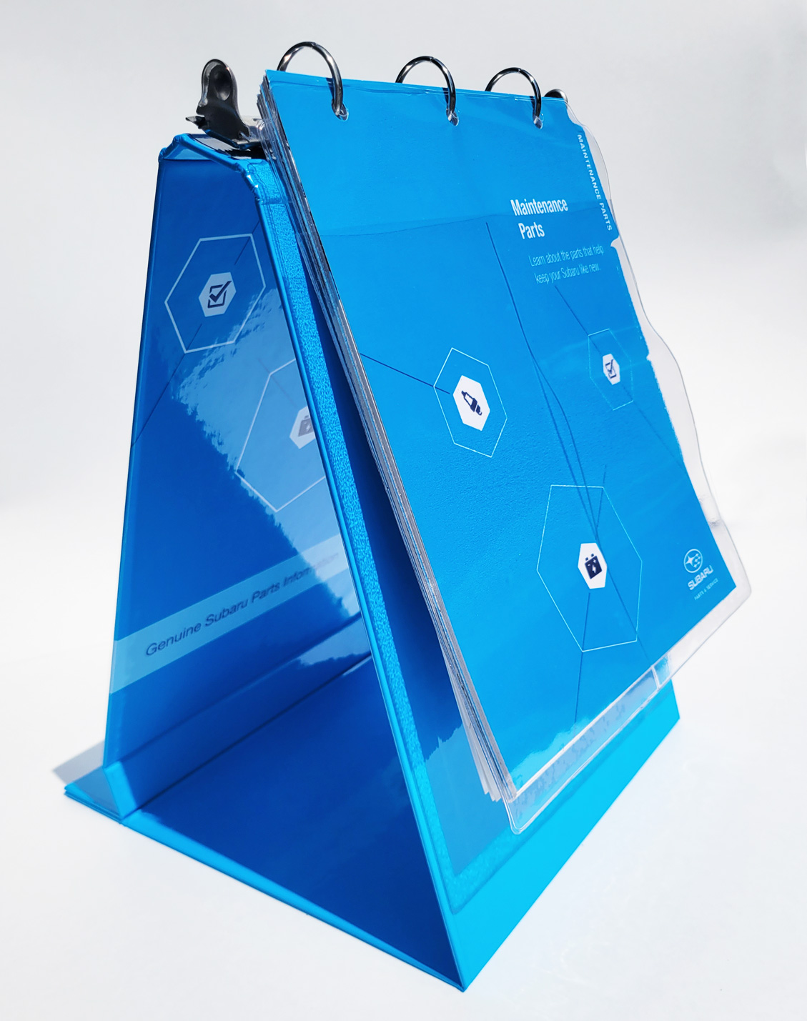 custom 3 ring binders that folds to form an easel